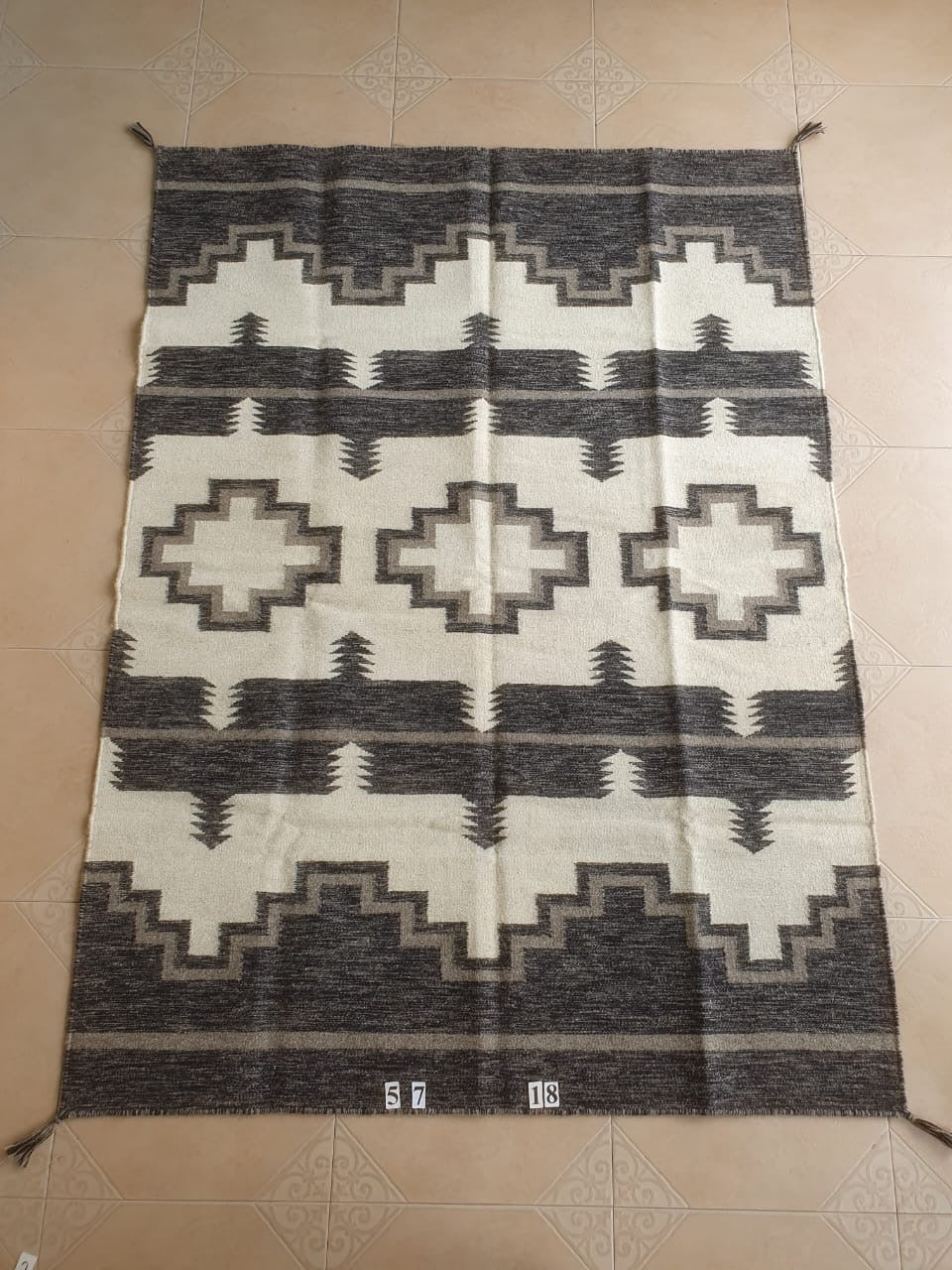 Navajo Dhurrie Patterned Wool Rugs  - Multi Coloured 5 x 7